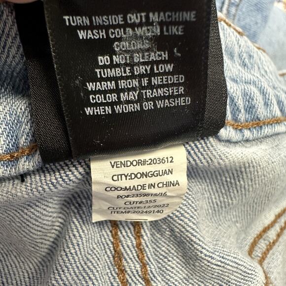 Disney X‎ Hot Topic Mickey Minnie Mouse Floral Mom Jeans Light Wash Plus Size 28 - Picture 12 of 12